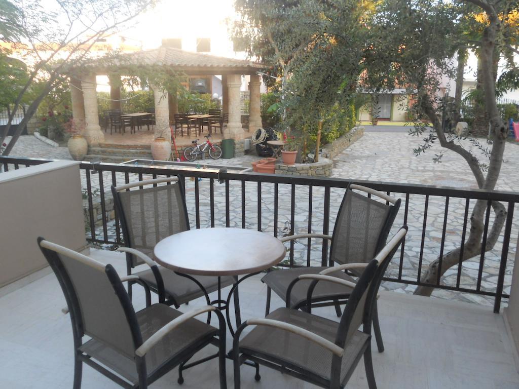 Assimakis Hotel Φοινικούντα Δωμάτιο φωτογραφία